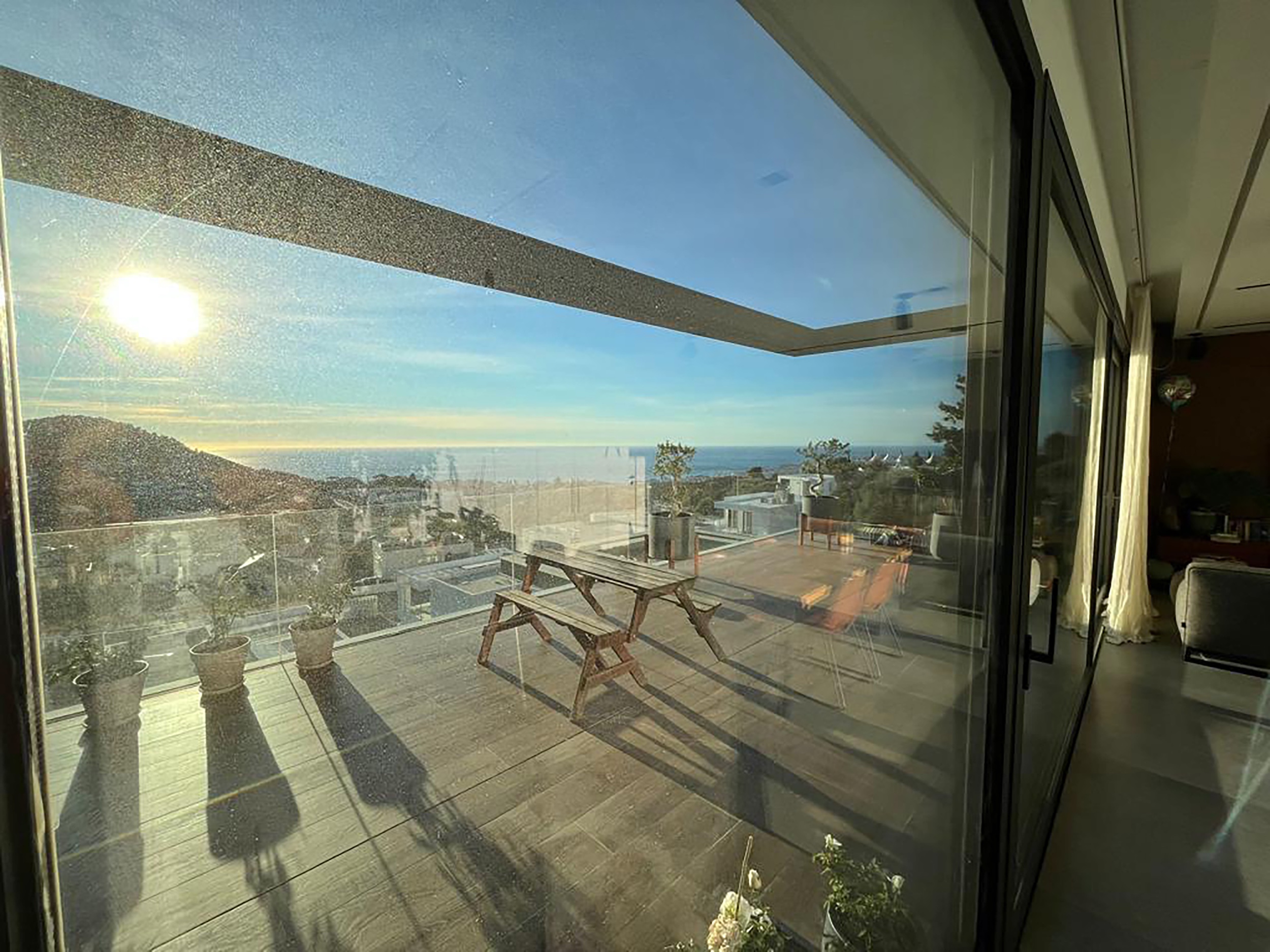 Casa de 5 Dormitorios y 4 Baños en venta en Mijas