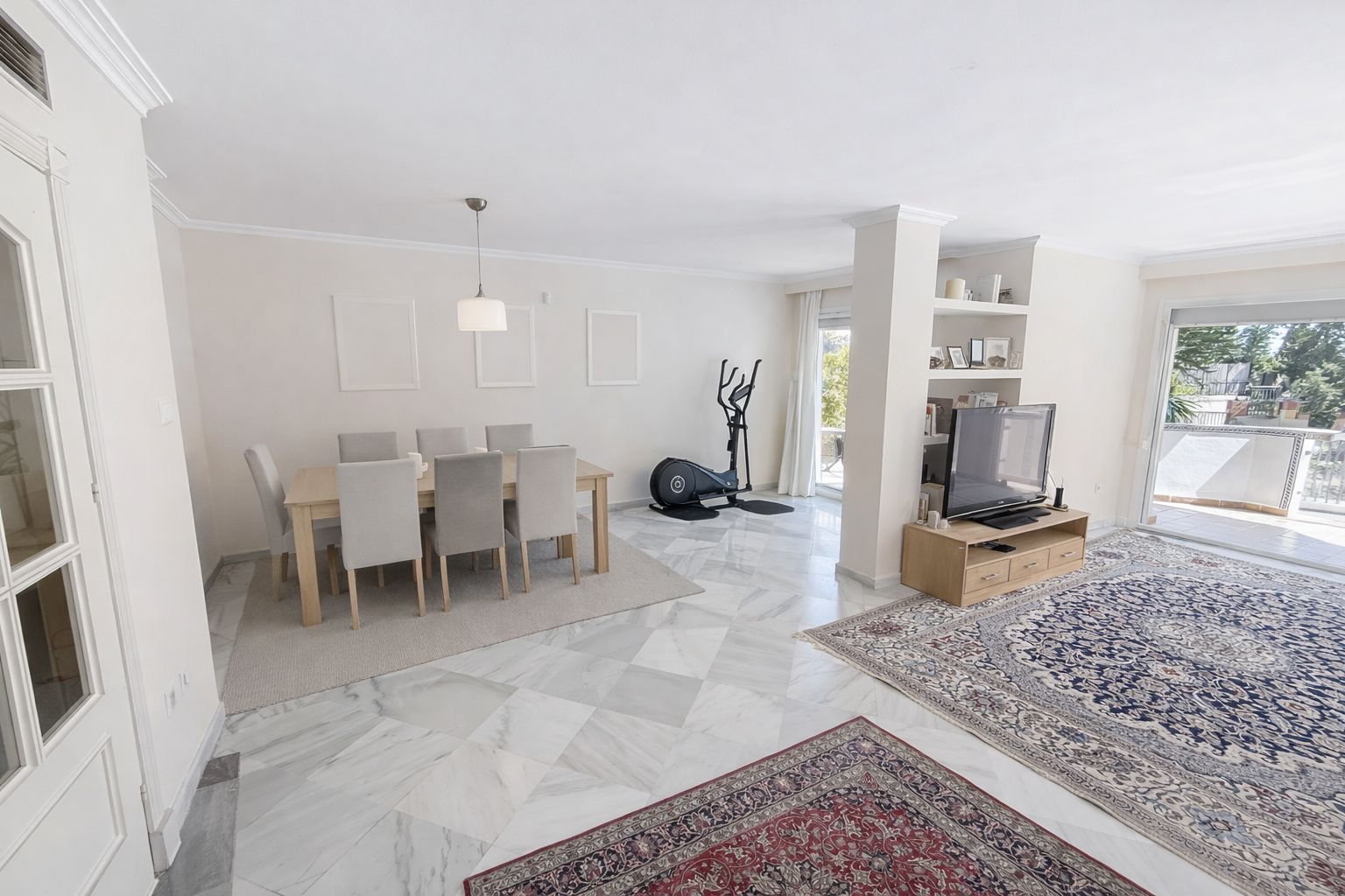 Piso de 4 Dormitorios y 3 Baños en venta en Mijas Golf