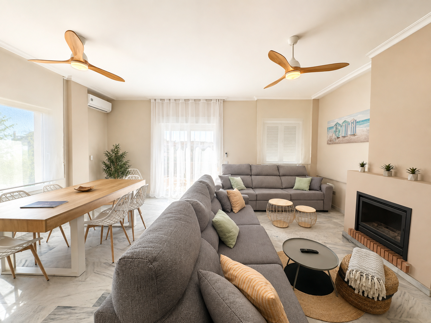 Casa de 4 Dormitorios y 3 Baños en venta en Río Real, Marbella