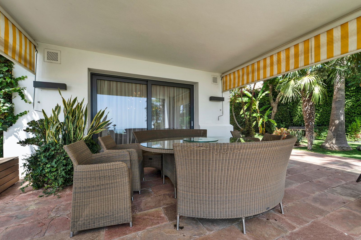 5 спални - Вила за продажба в Marbella