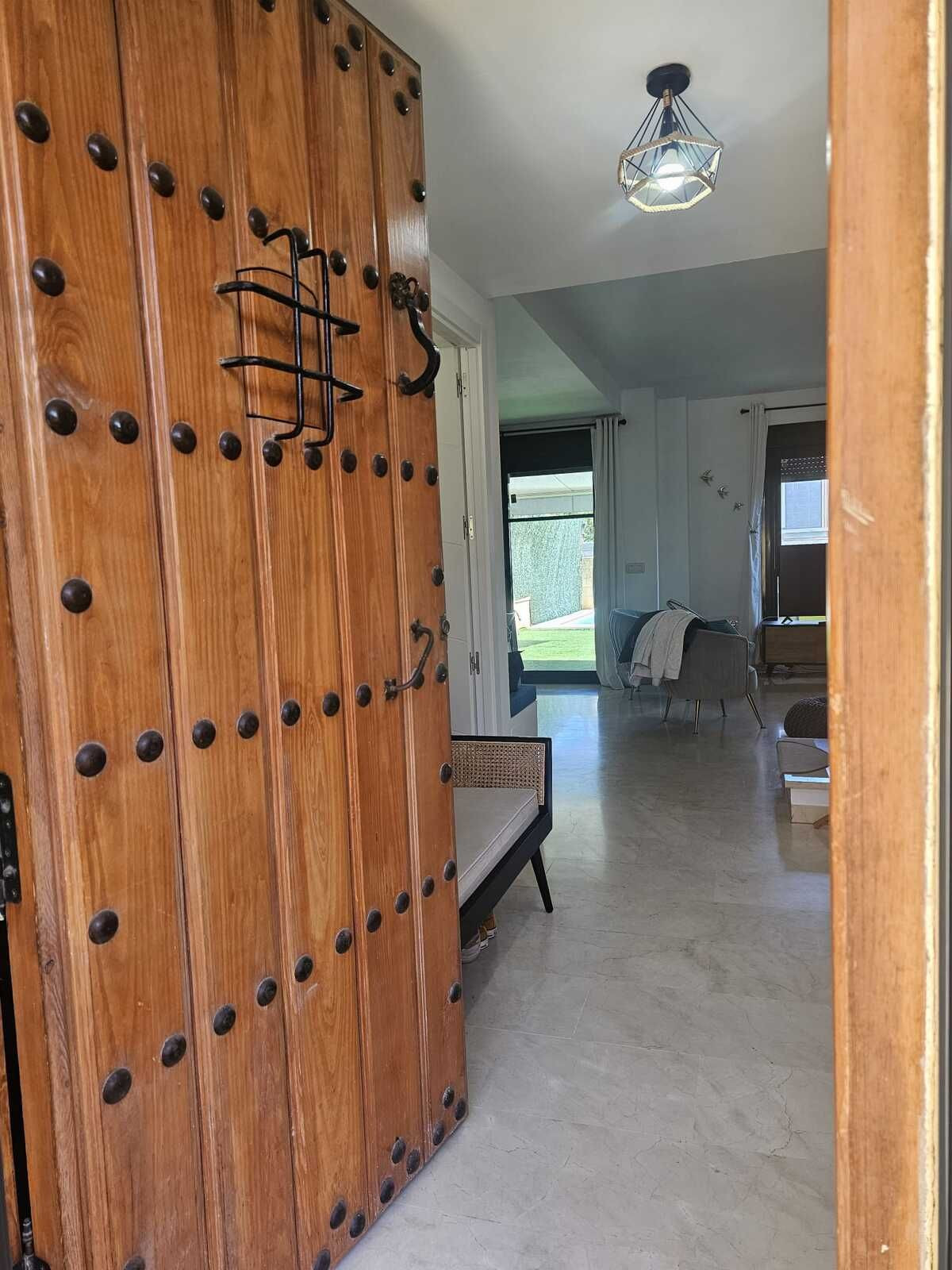 Casa Adosada de 3 Dormitorios y 3 Baños en venta en Estepona