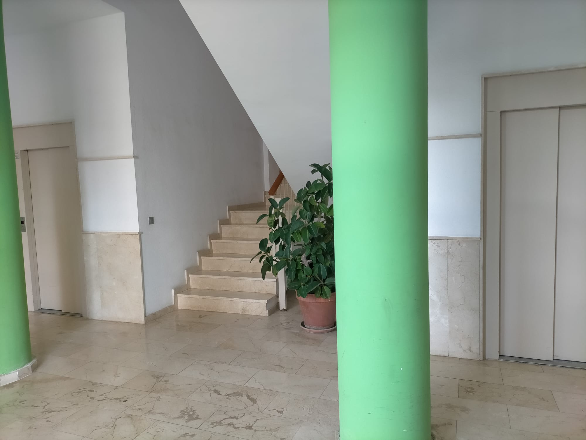 Piso de 3 Dormitorios y 2 Baños en venta en Gandia