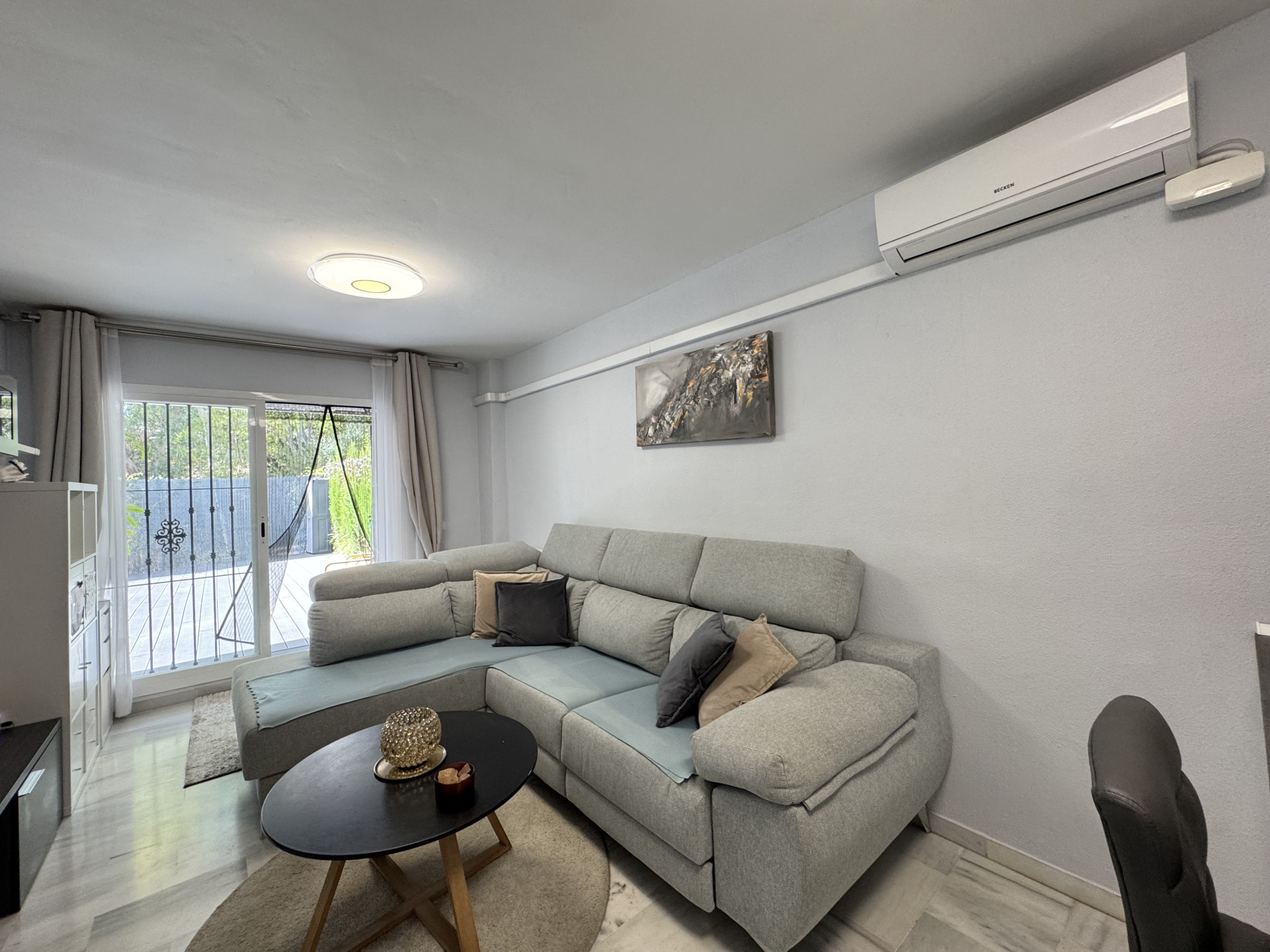 Piso de 2 Dormitorios en venta en La Cala de Mijas