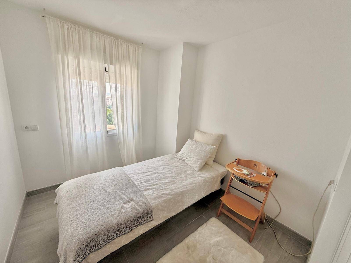 3 Slaapk., 2 Badk. - Appartement te koop in Fuengirola