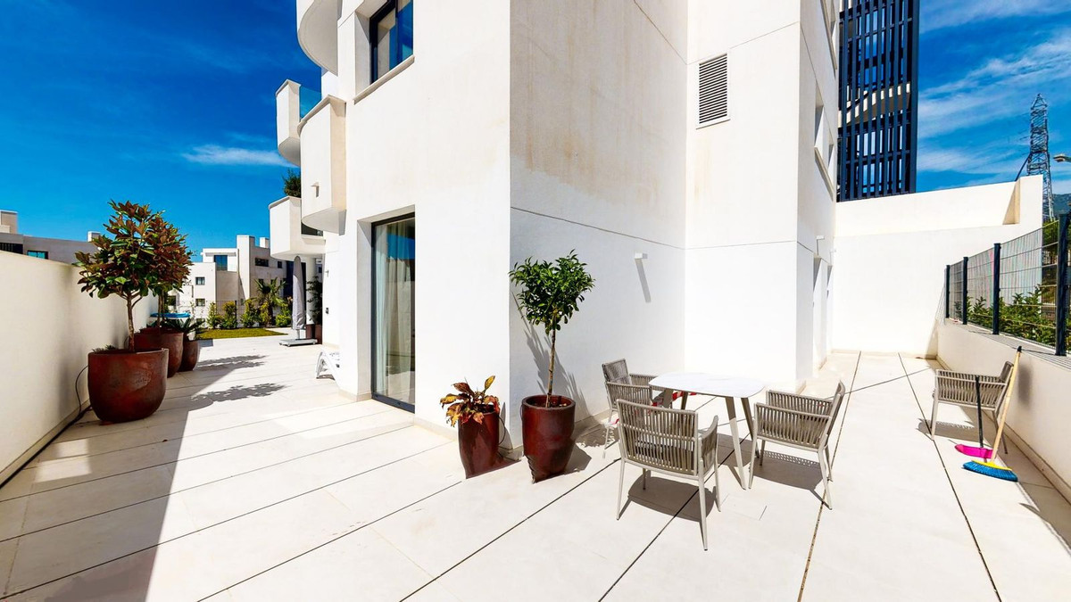 Piso de 3 Dormitorios en venta en Fuengirola