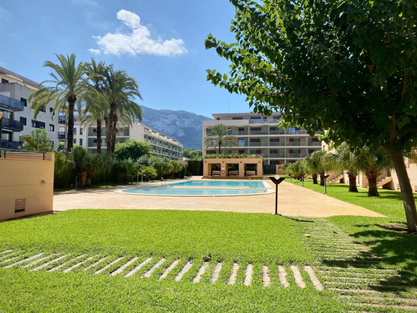 Piso de 2 Dormitorios y 2 Baños en venta en Dénia