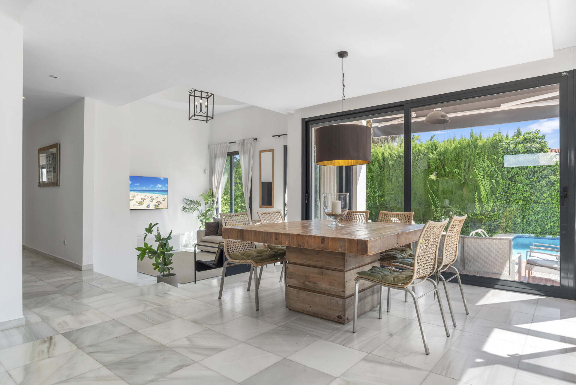 Casa de 6 Dormitorios en venta en Puerto Banús, Marbella