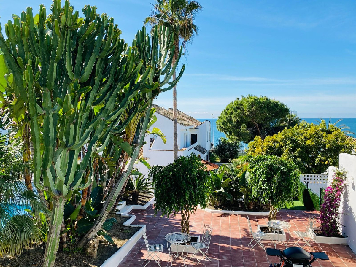 Casa de 7 Dormitorios en venta en Marbella