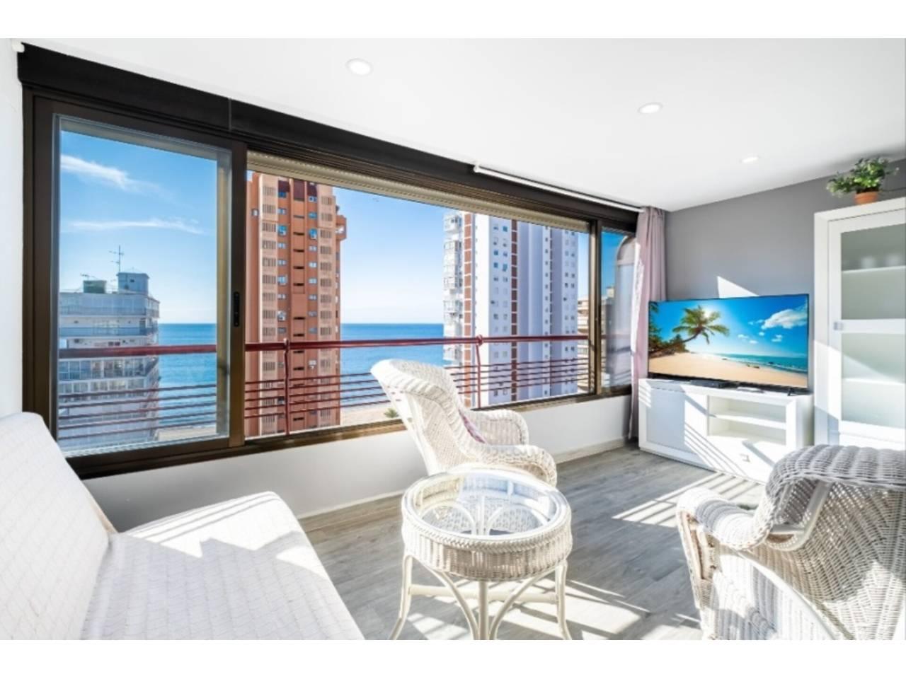 Piso de 2 Dormitorios y 1 Baño en venta en Benidorm Centro Urbano
