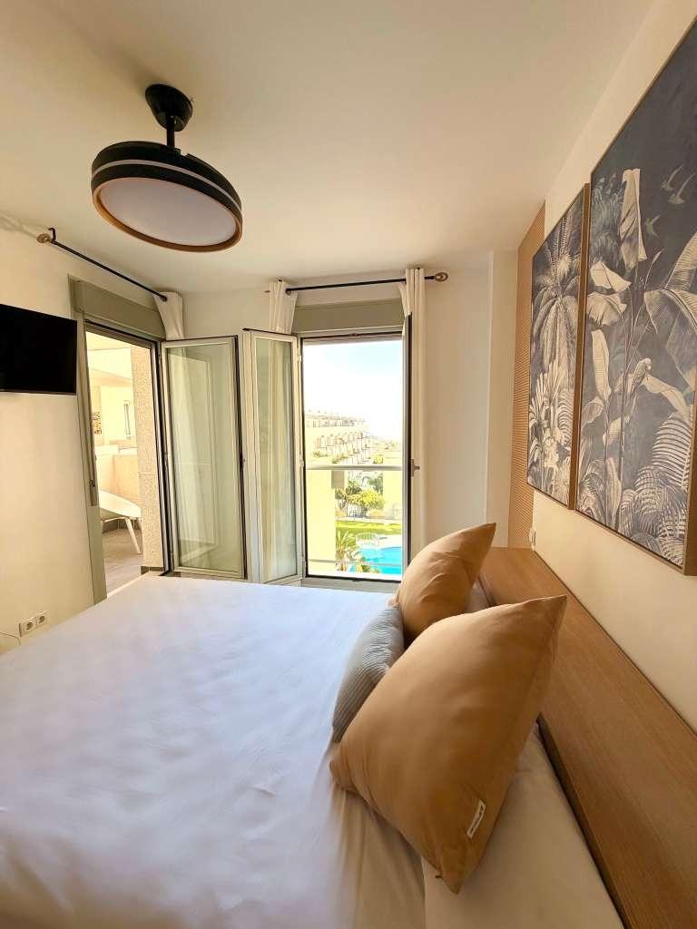 Casa Adosada de 2 Dormitorios y 2 Baños en alquiler en La Cala de Mijas