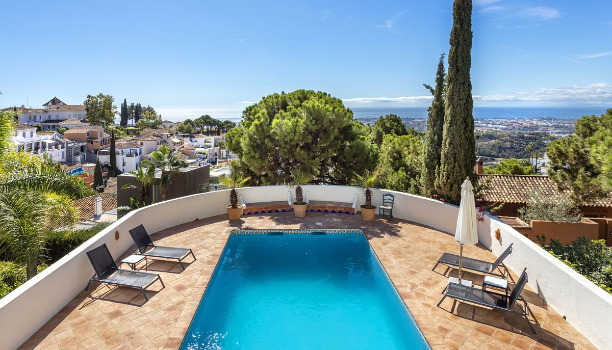 7 Slaapk. - Villa te koop in El Madronal, Benahavis