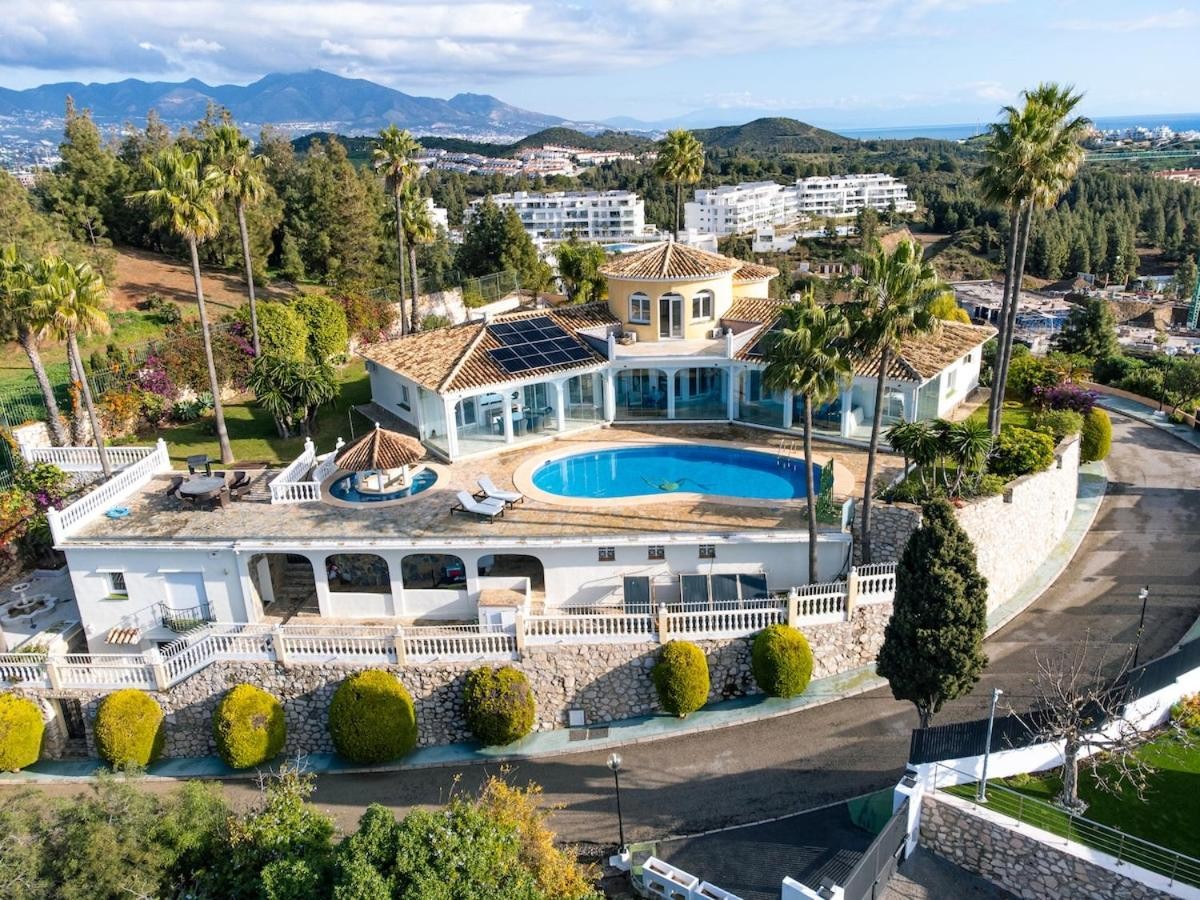Casa de 4 Dormitorios en venta en Mijas