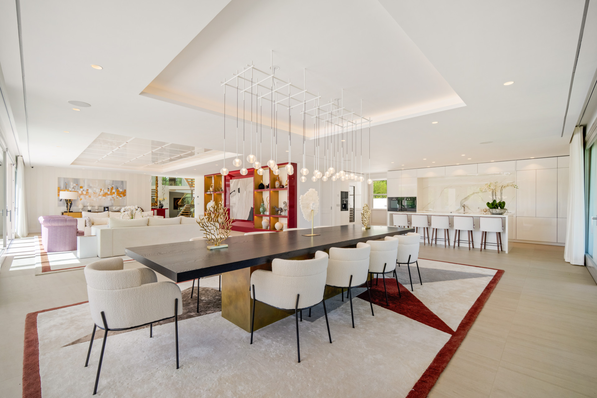 Casa de 6 Dormitorios y 9 Baños en venta en Nueva Andalucía, Marbella