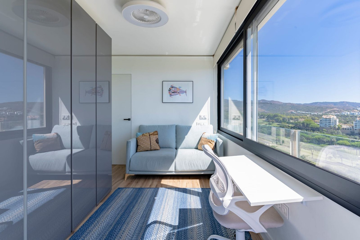 Piso de 3 Dormitorios y 2 Baños en venta en Marbella