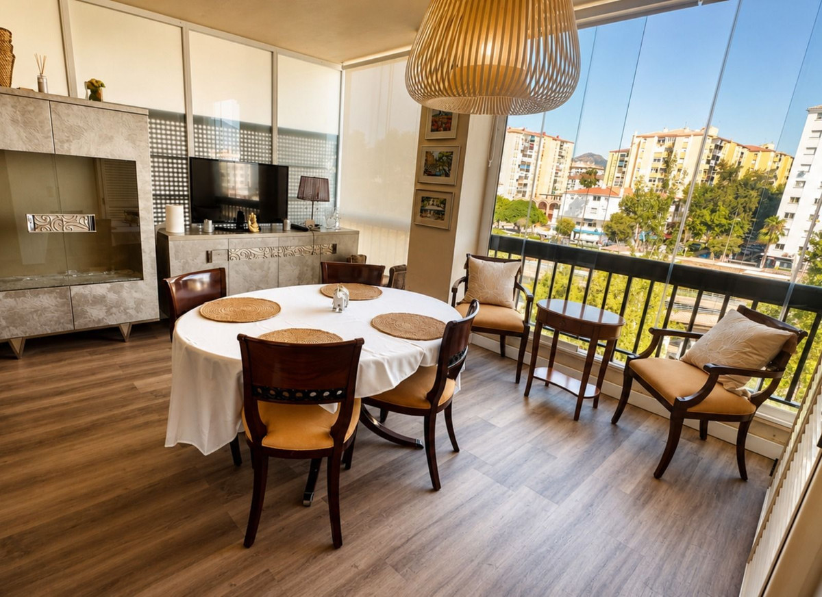 Piso de 2 Dormitorios y 2 Baños en venta en San Pedro de Alcántara