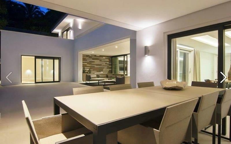 Casa de 6 Dormitorios en venta en Marbella