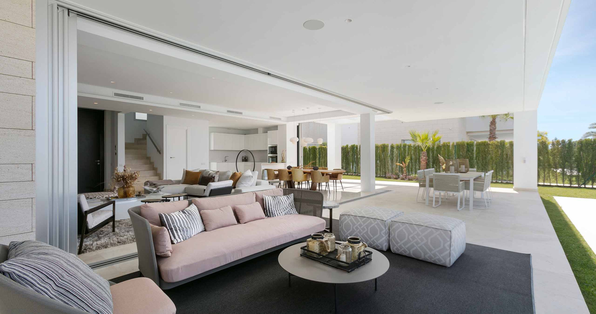 Casa de 4 Dormitorios en venta en Río Real, Marbella