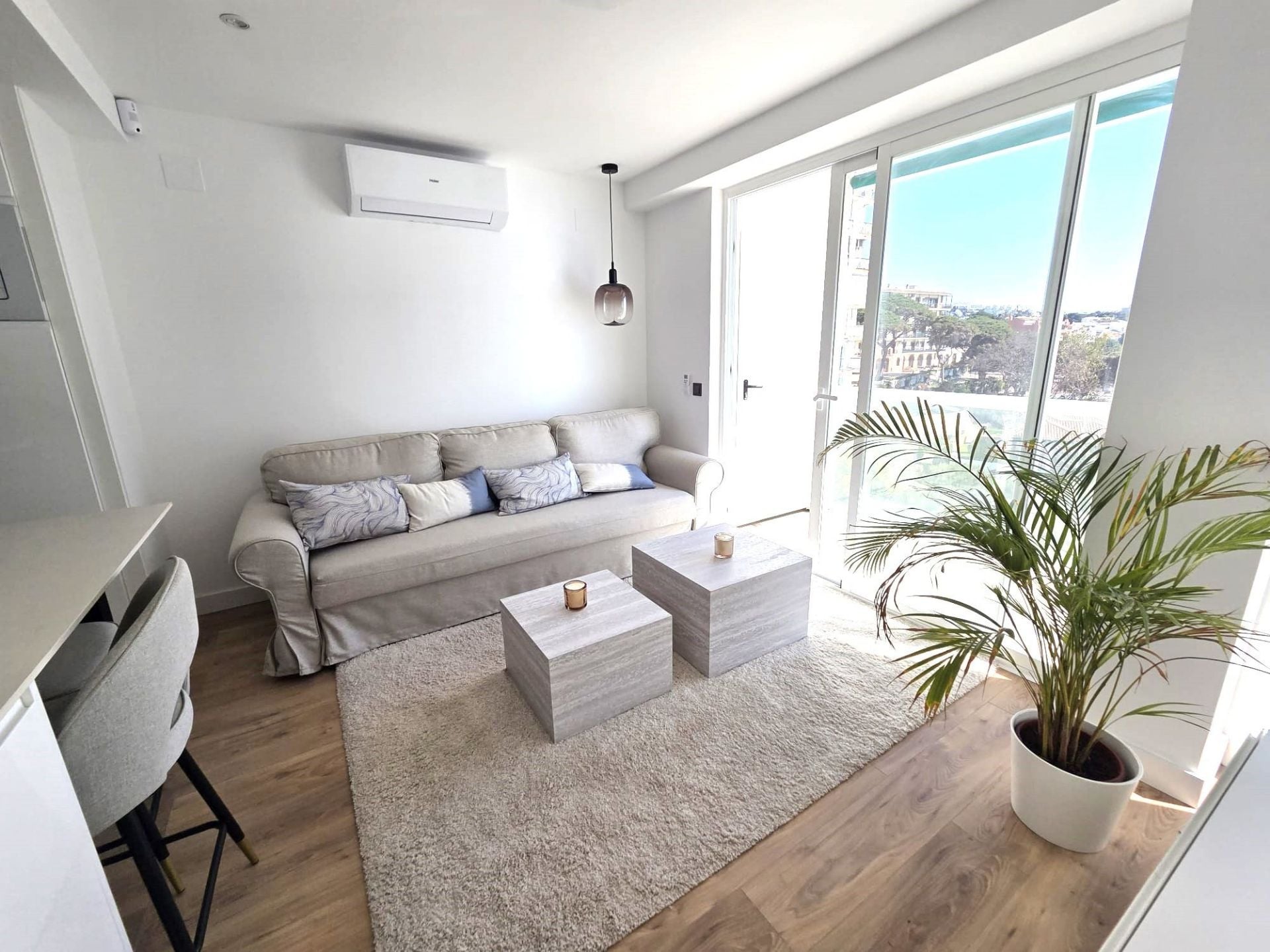 Piso de 1 Dormitorio en venta en Calahonda, Mijas