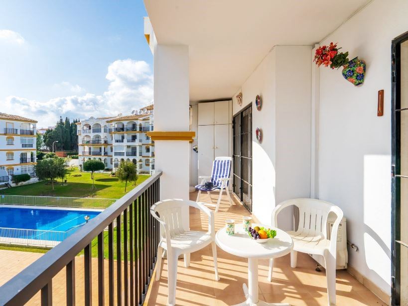 Piso de 2 Dormitorios y 1 Baño en venta en Torremolinos