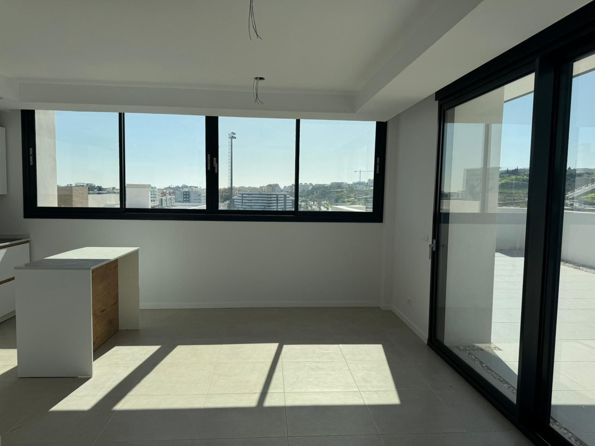 Ático de 2 Dormitorios en venta en Estepona