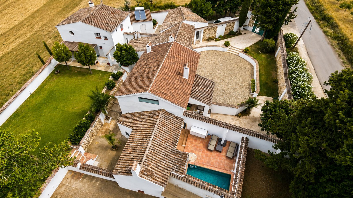 5 спални, 5 бани - Селска къща за продажба в Villanueva del Rosario