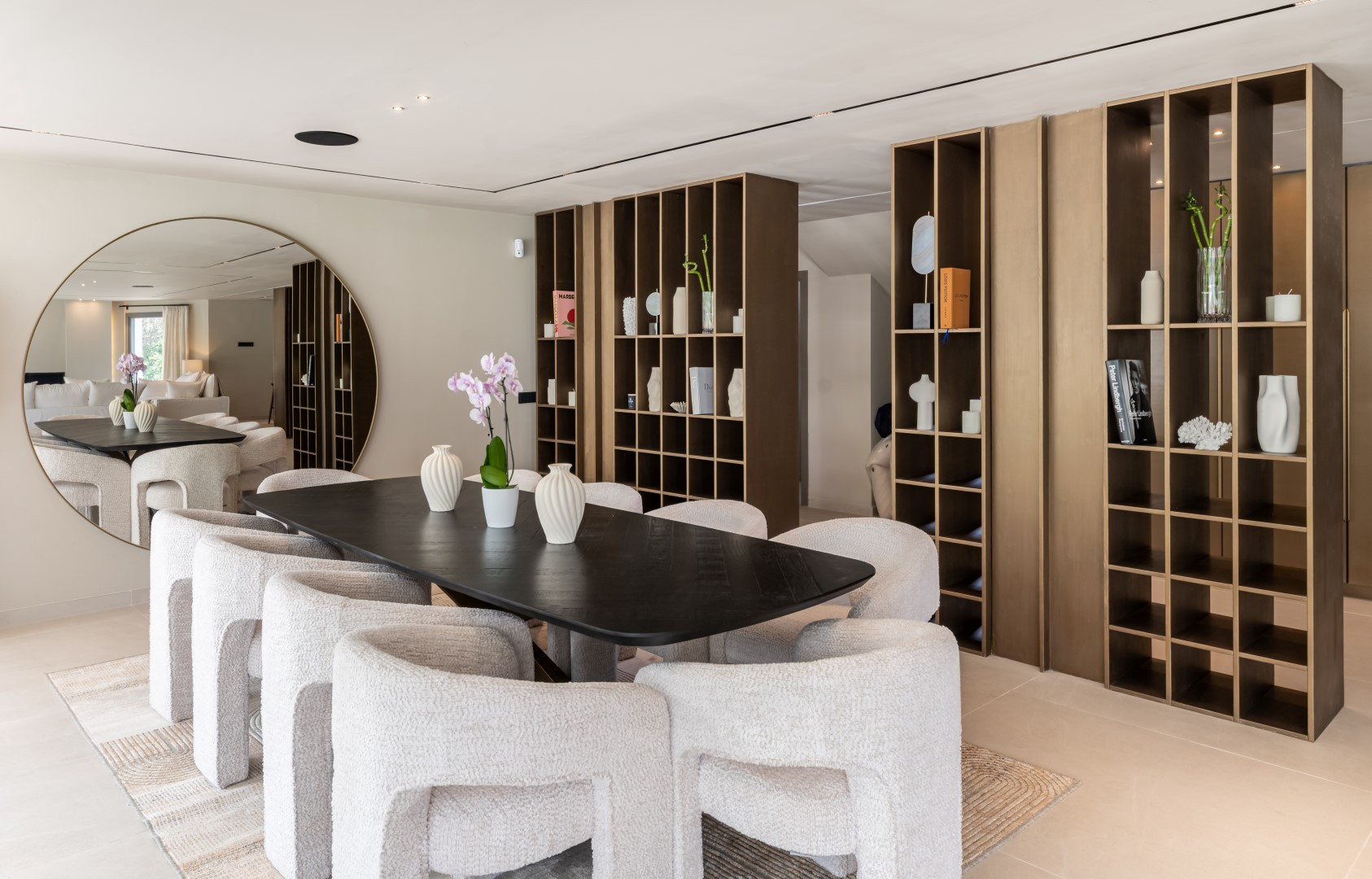 Casa de 5 Dormitorios y 6 Baños en venta en San Pedro de Alcántara