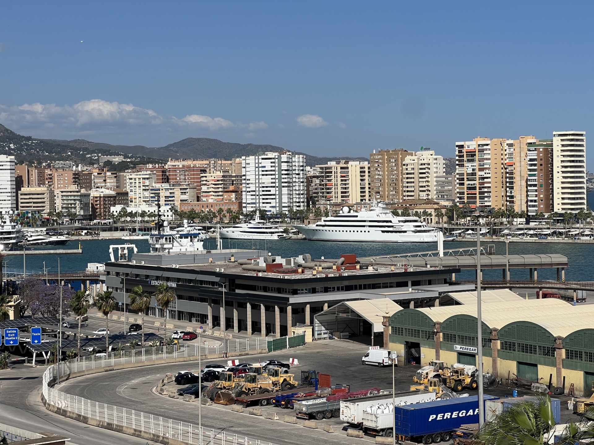 Ático de 5 Dormitorios y 2 Baños en venta en Málaga Centro