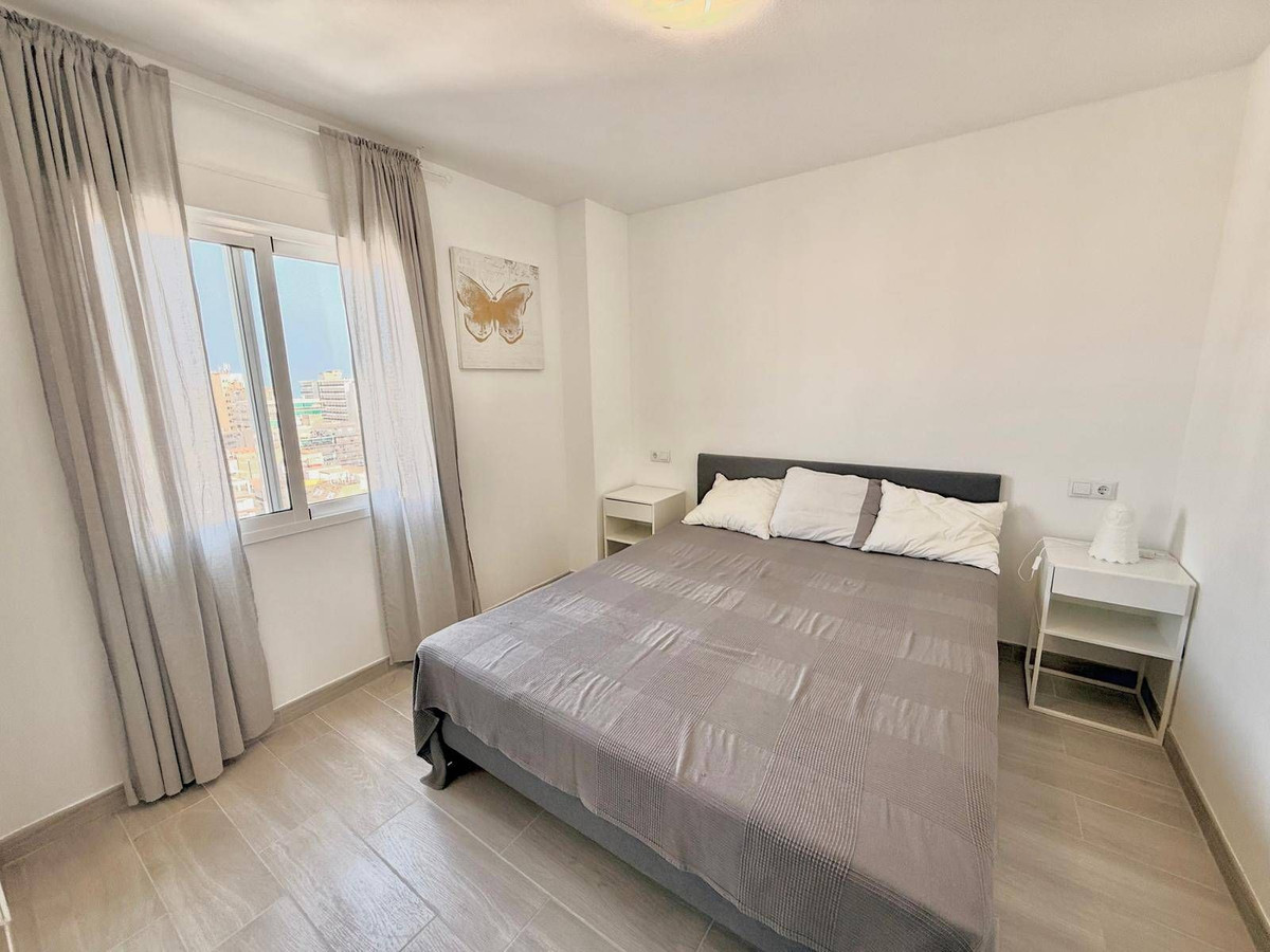 3 Slaapk., 2 Badk. - Appartement te koop in Fuengirola