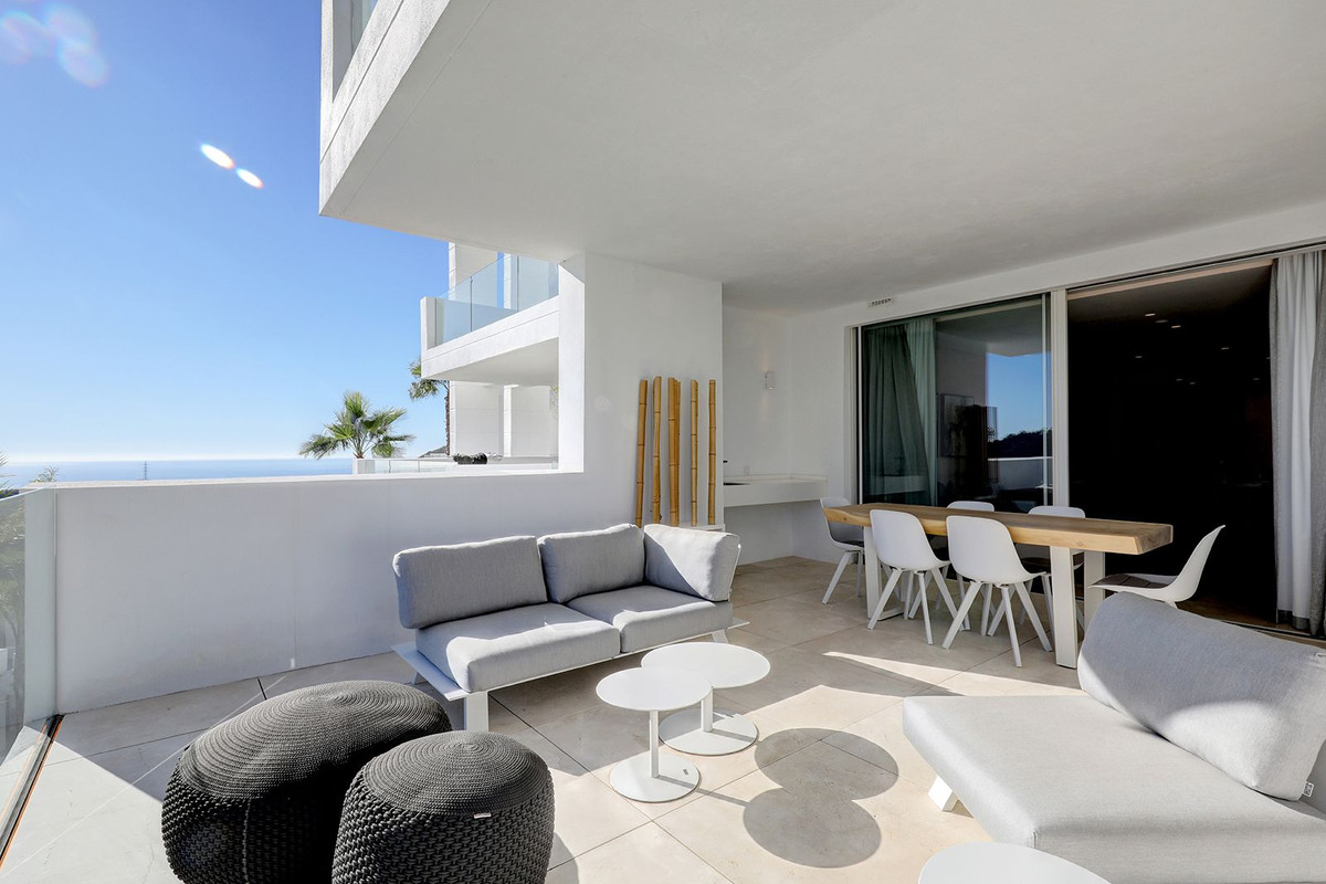 Piso de 2 Dormitorios y 2 Baños en venta en Ojén