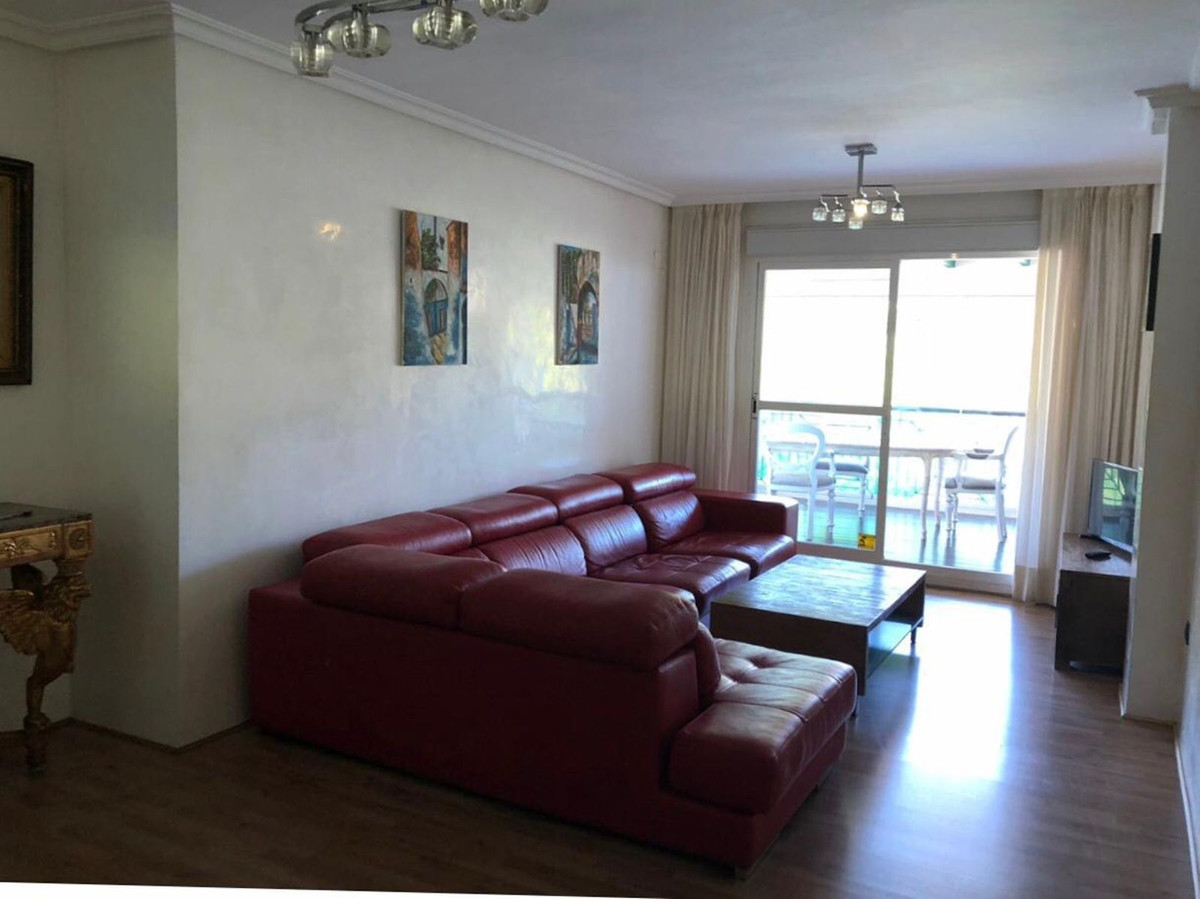 Piso de 2 Dormitorios en venta en Marbella