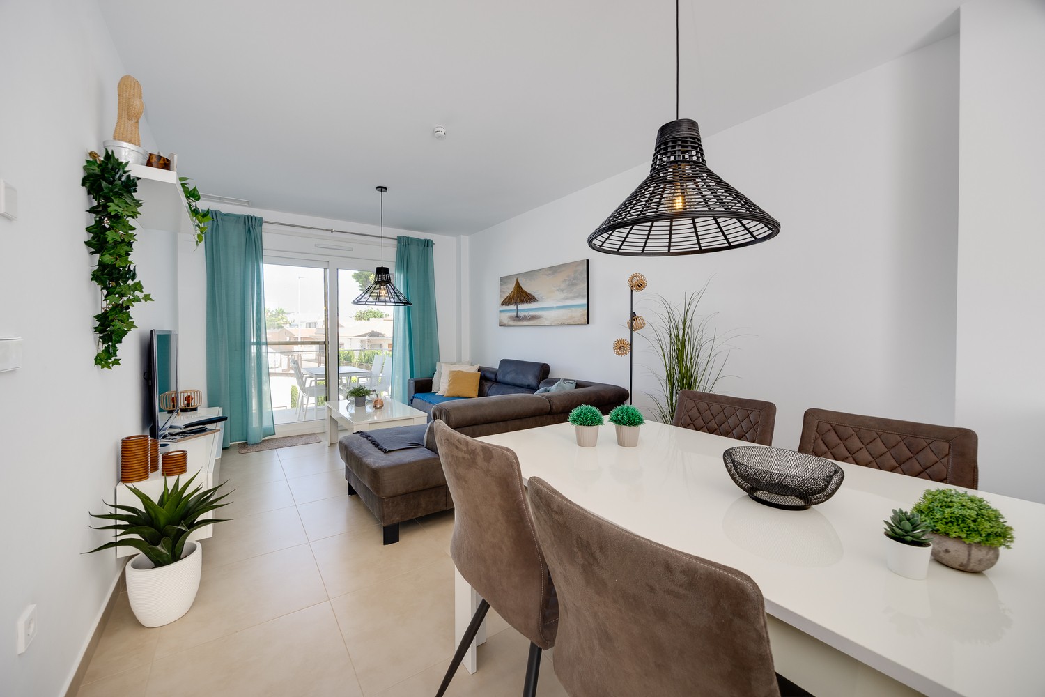 Piso de 2 Dormitorios y 2 Baños en venta en Pilar de la Horadada Ciudad