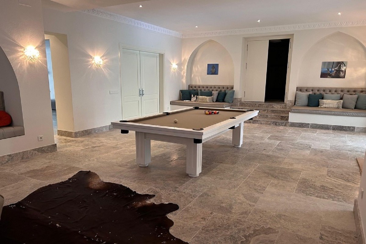 Casa de 5 Dormitorios y 7 Baños en venta en Monte Mayor, Benahavís