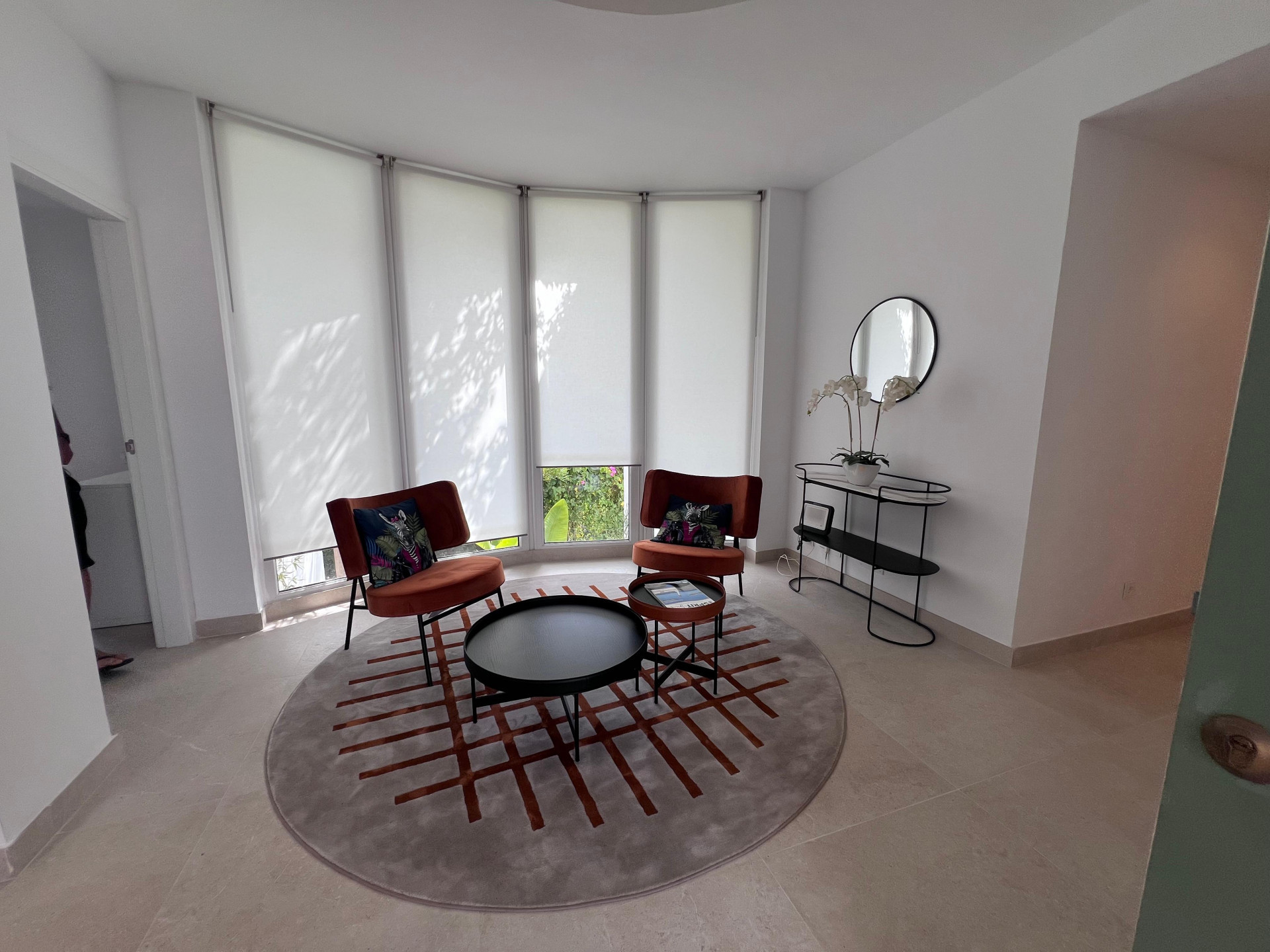 Casa de 4 Dormitorios y 3 Baños en venta en Las Chapas, Marbella