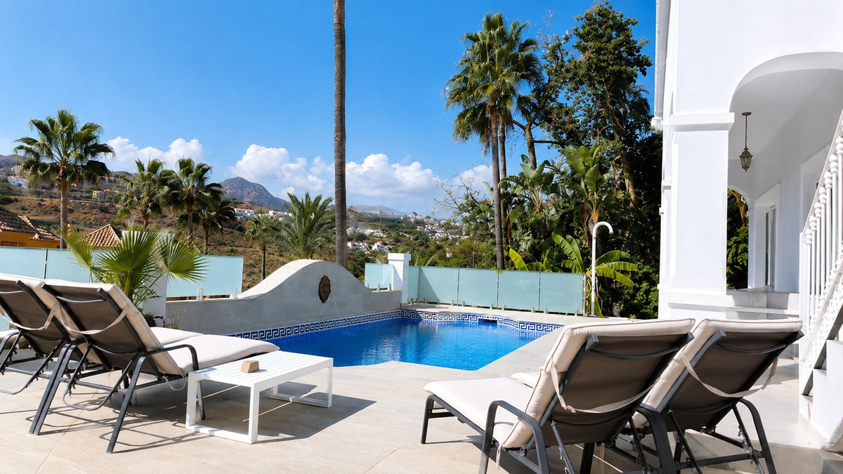 Casa de 5 Dormitorios y 5 Baños en venta en Benahavís