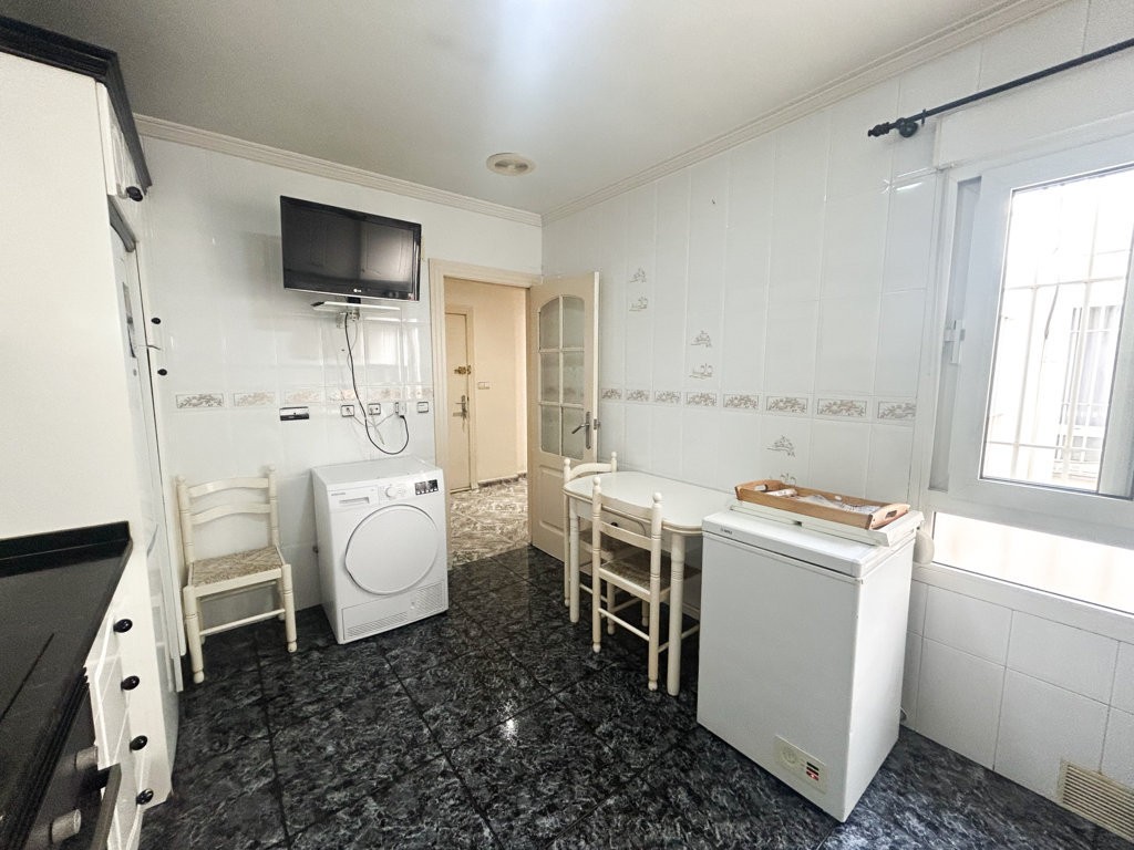 Ático de 3 Dormitorios y 2 Baños en venta en Torrevieja