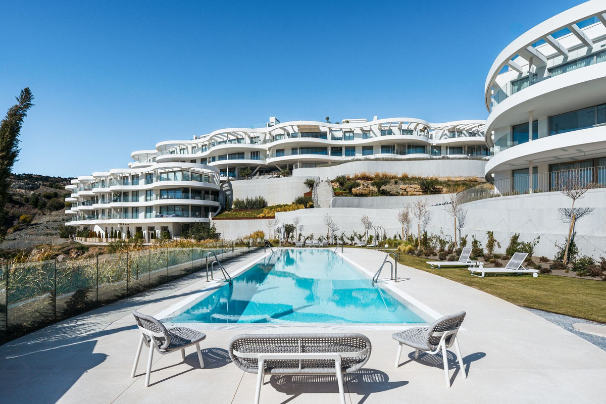 Piso de 3 Dormitorios y 3 Baños en venta en Benahavís