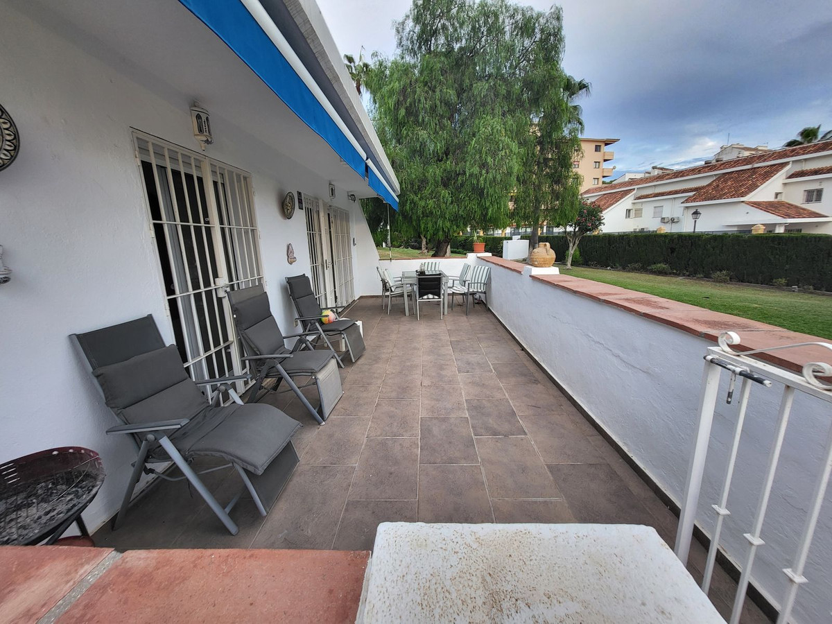 Piso de 3 Dormitorios en venta en Nueva Andalucía, Marbella