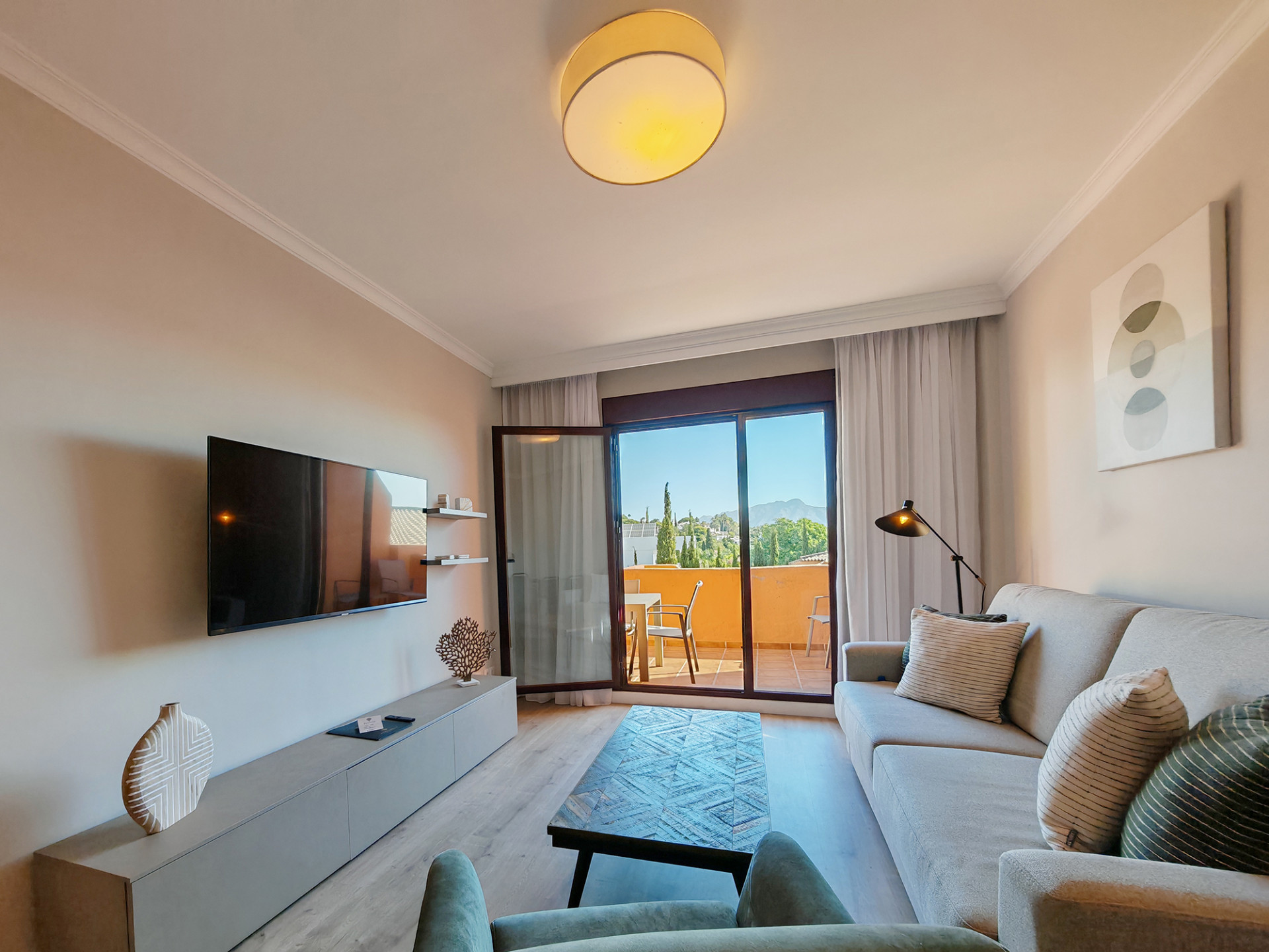 Piso de 2 Dormitorios en venta en Benahavís