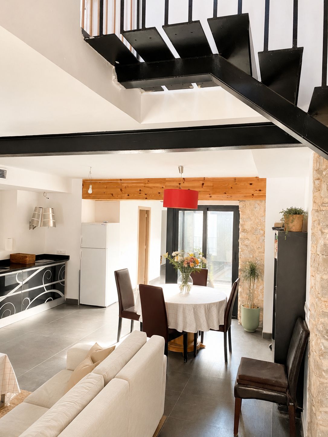 Casa Adosada de 3 Dormitorios en venta en Castell de Castells