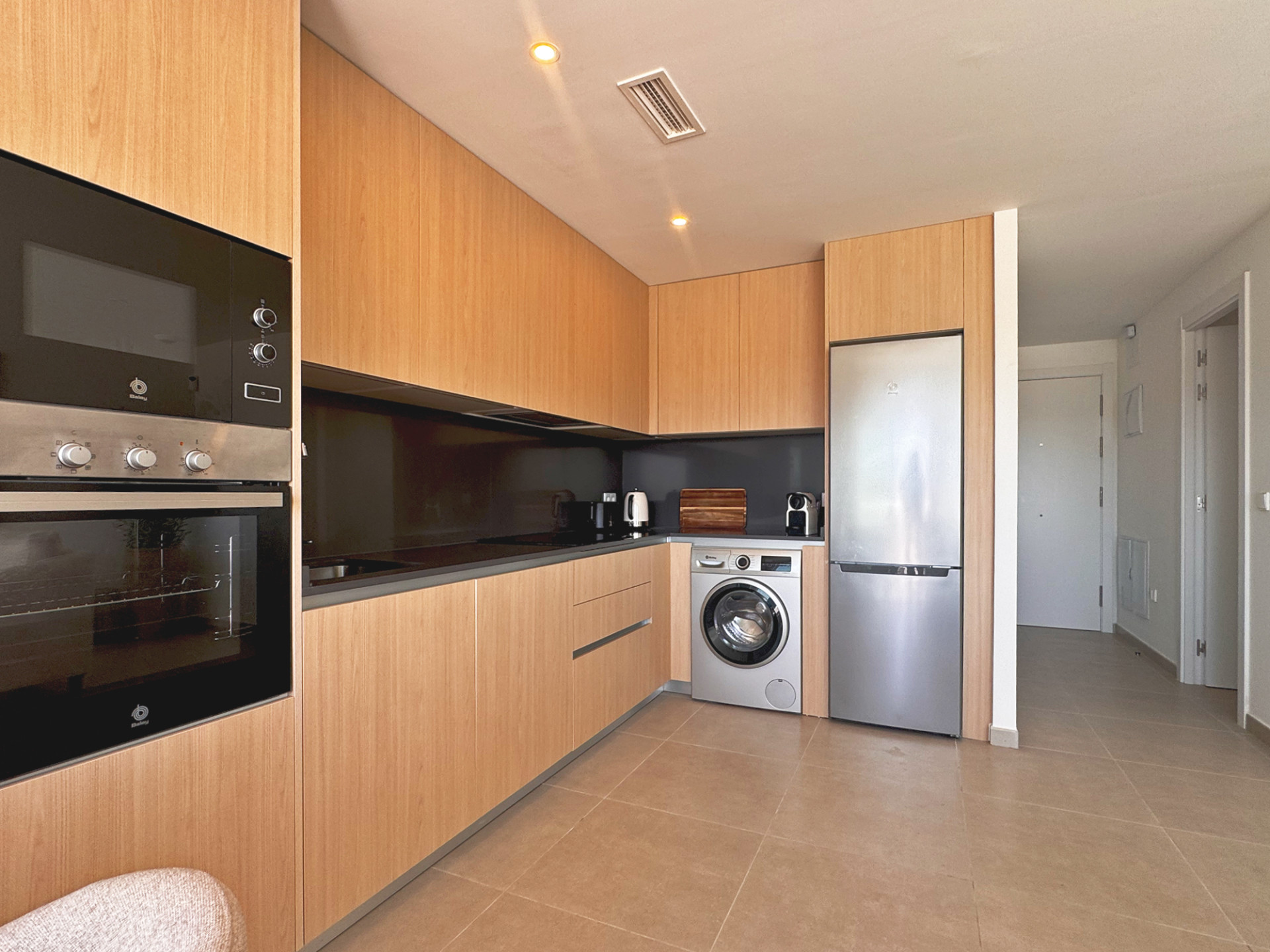 Ático de 3 Dormitorios y 2 Baños en venta en Cancelada, Estepona