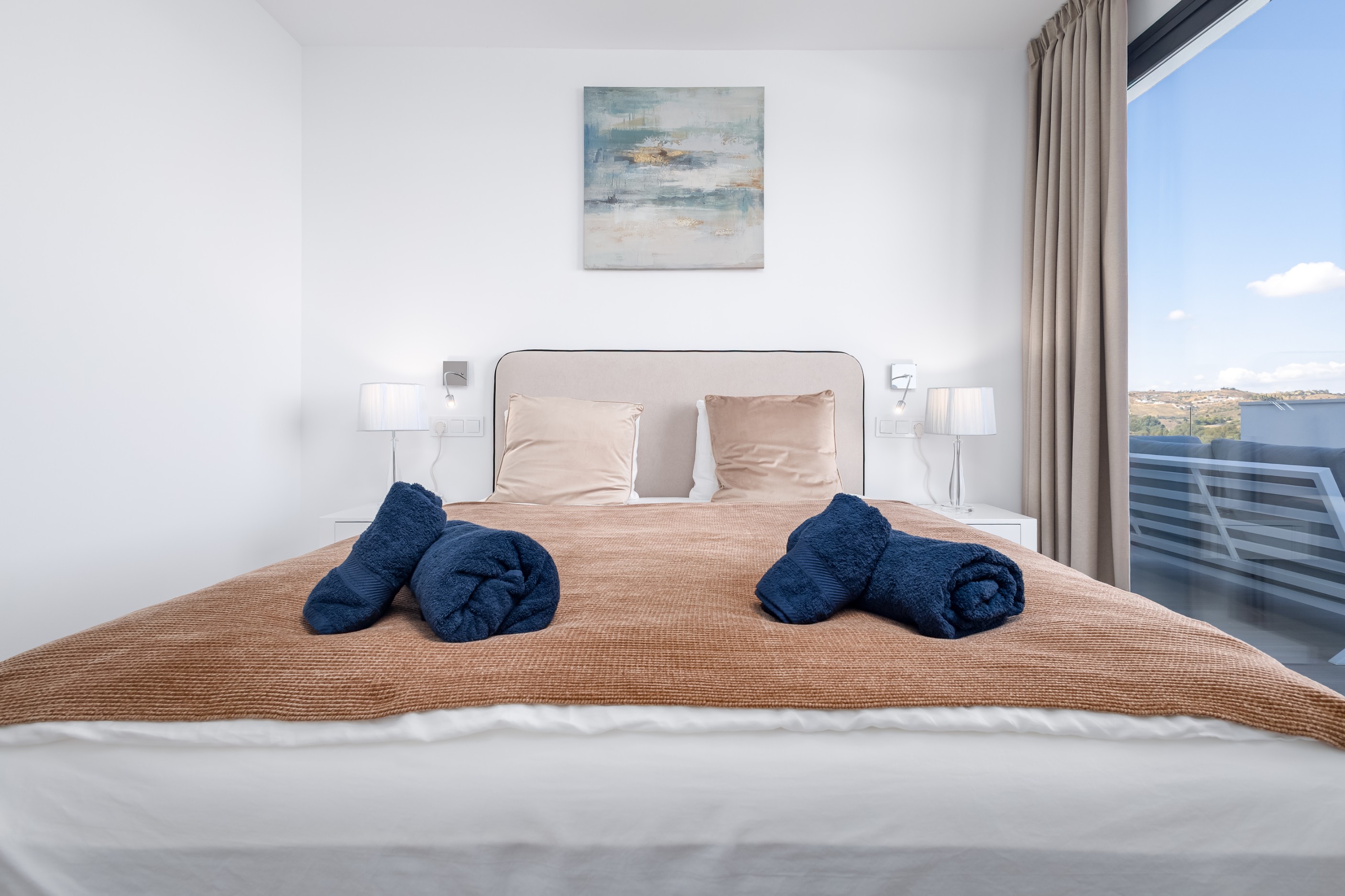 Piso de 2 Dormitorios y 2 Baños en venta en La Cala Golf, Mijas