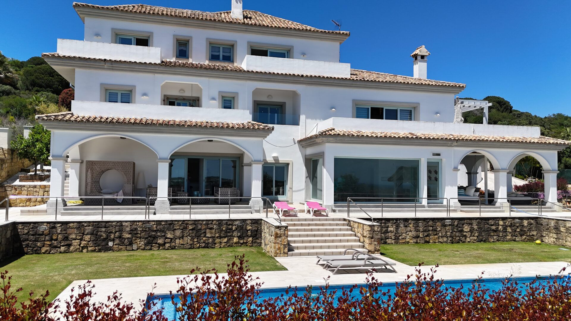 Casa de 5 Dormitorios y 7 Baños en venta en La Reserva, Sotogrande