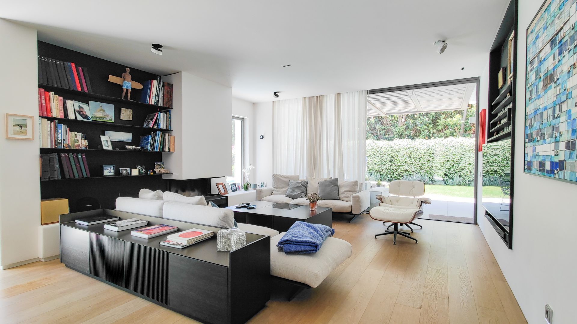 Casa de 5 Dormitorios y 6 Baños en venta en Milla de Oro, Marbella