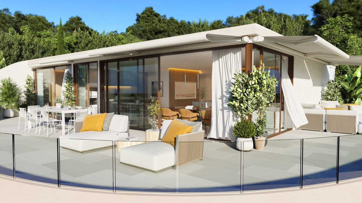 Ático de 3 Dormitorios y 2 Baños en venta en Fuengirola