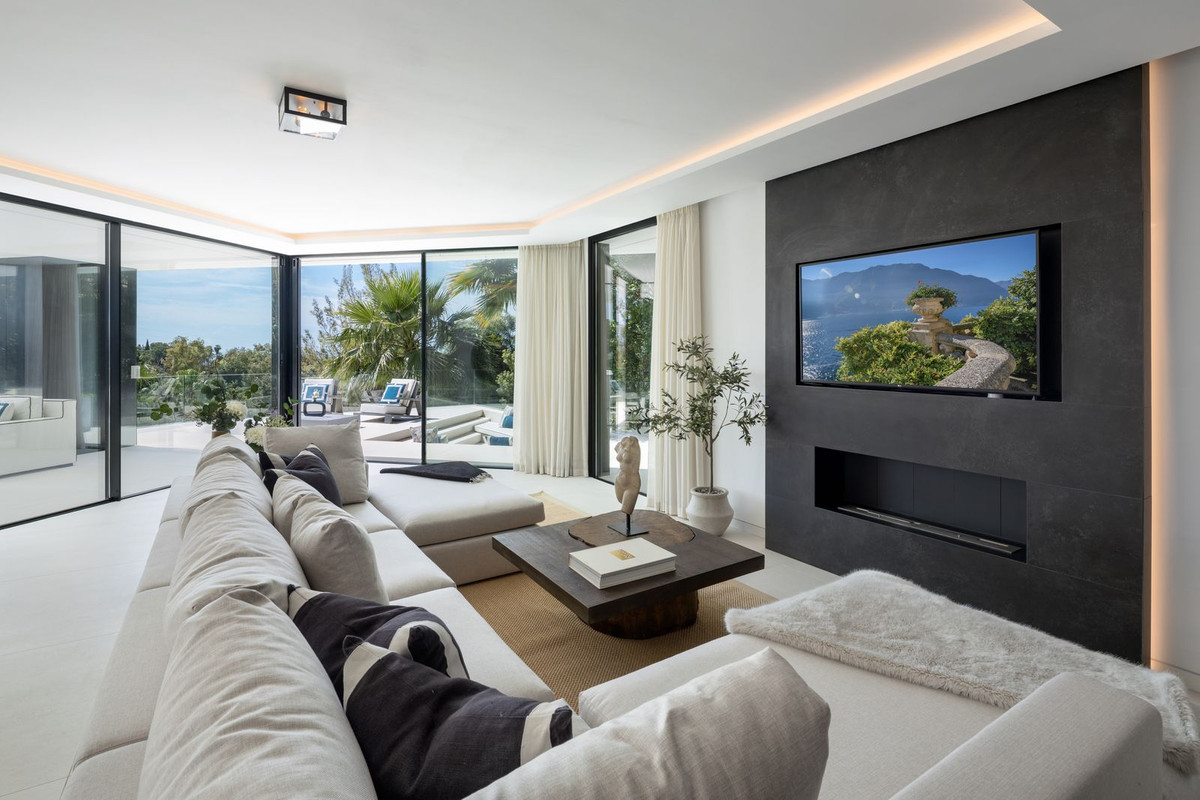 Casa de 5 Dormitorios y 6 Baños en venta en Benahavís