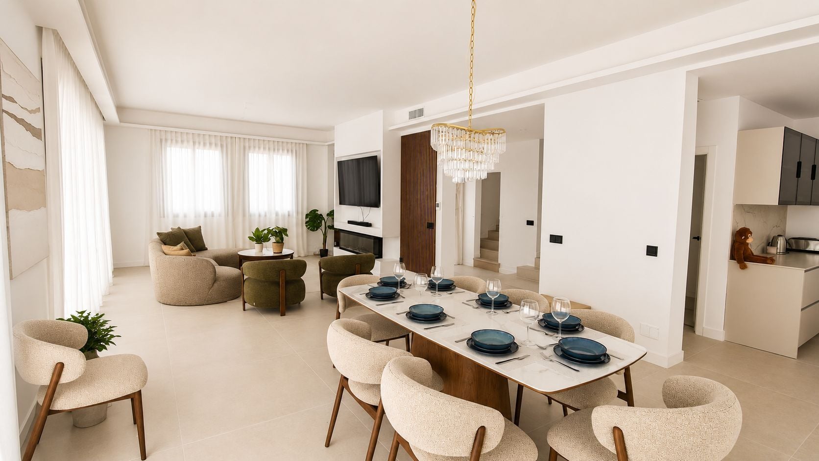 4 Bed - Villa for Sale in Nueva Andalucia, Marbella