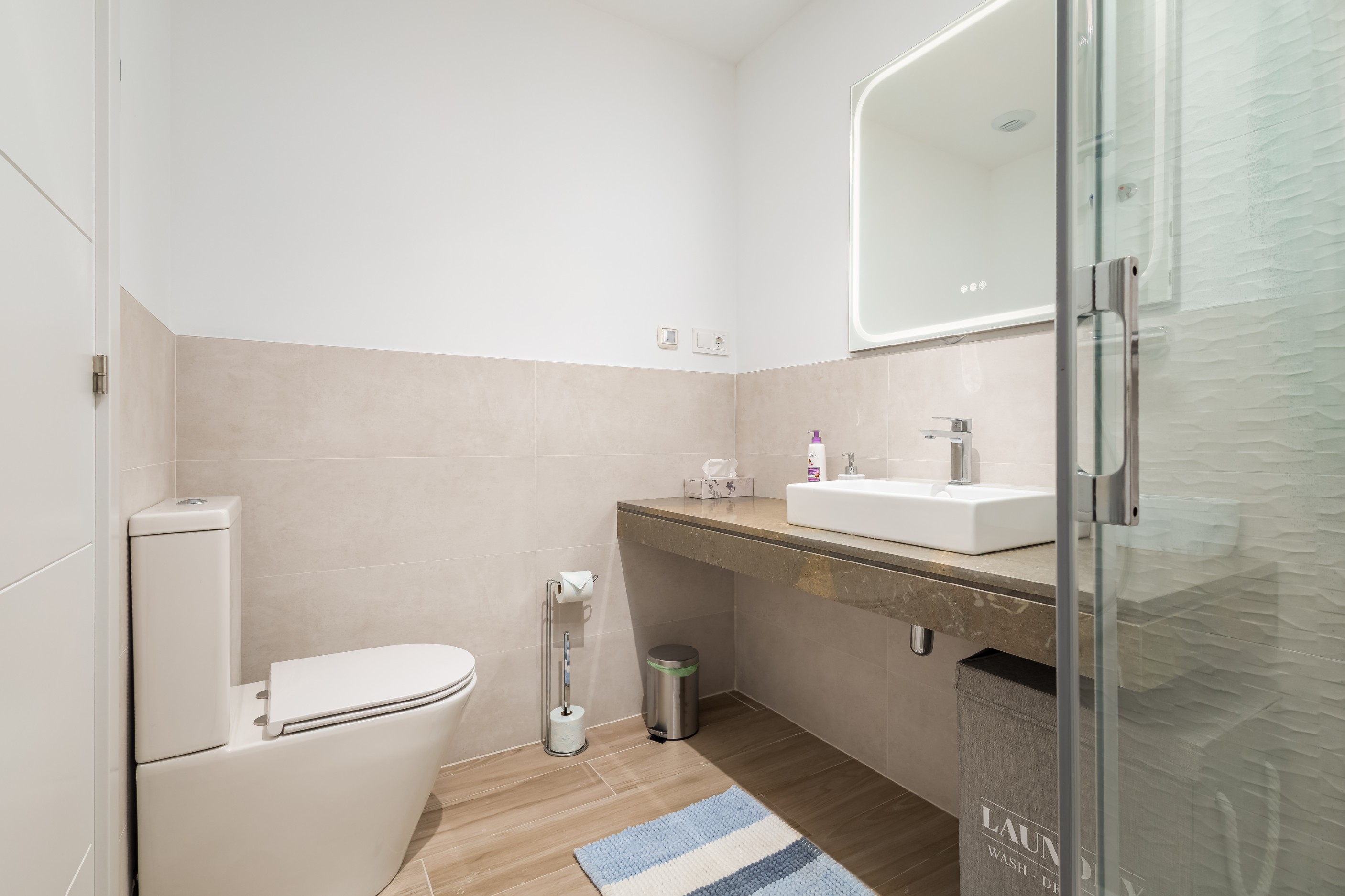 Piso de 2 Dormitorios y 2 Baños en venta en La Cala Golf, Mijas