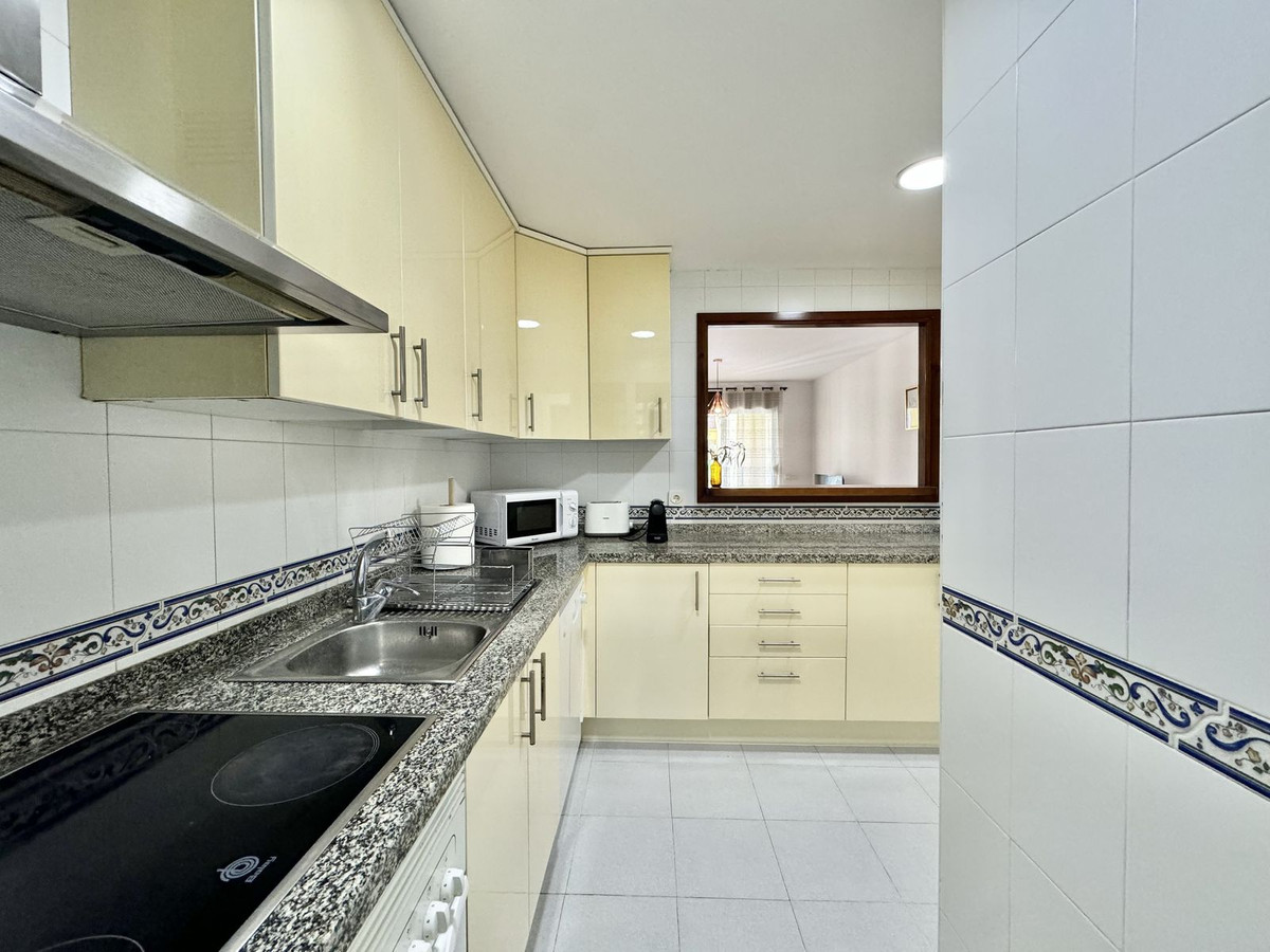Piso de 2 Dormitorios y 2 Baños en venta en La Duquesa