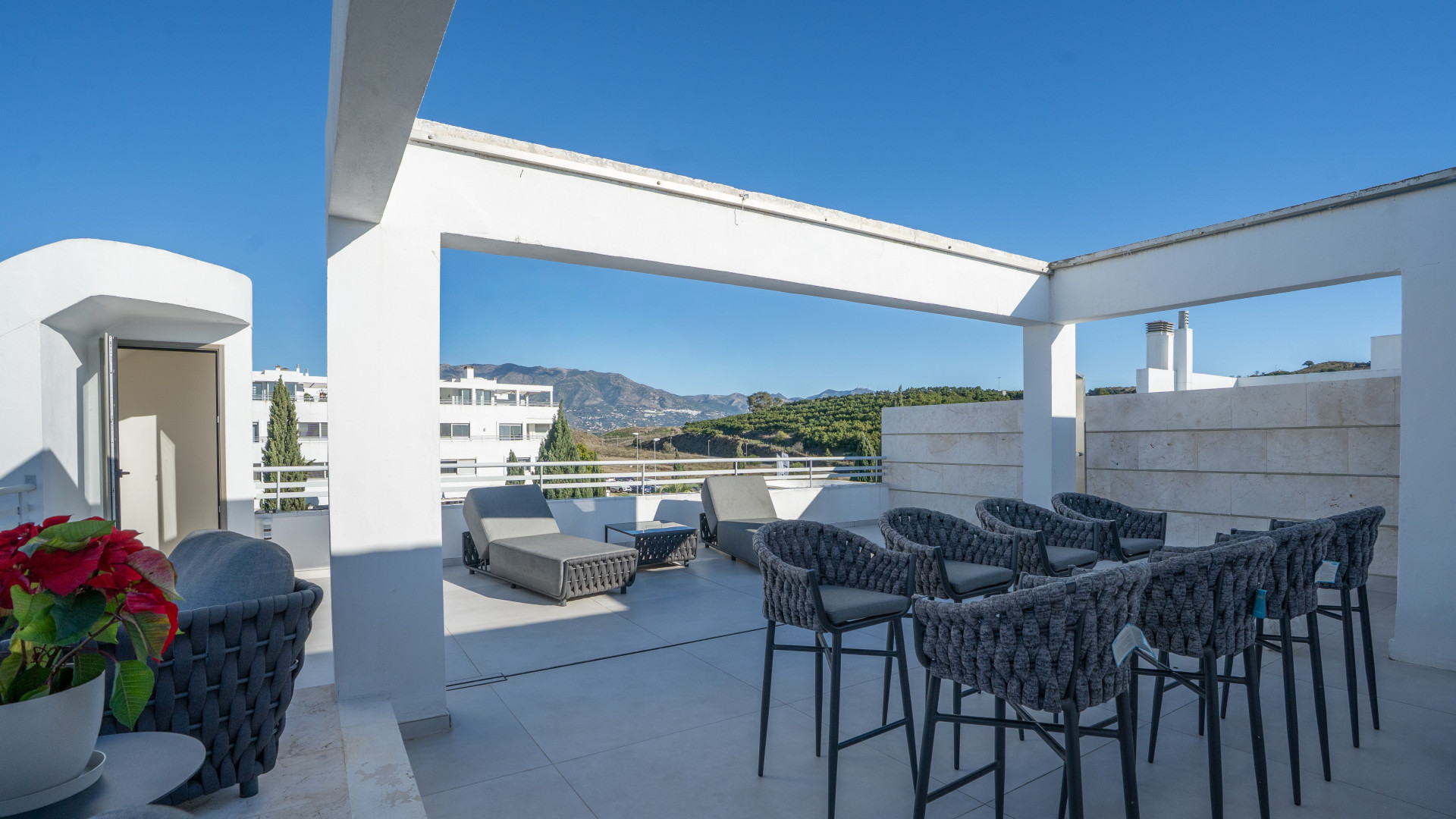 Ático de 2 Dormitorios y 3 Baños en venta en Mijas