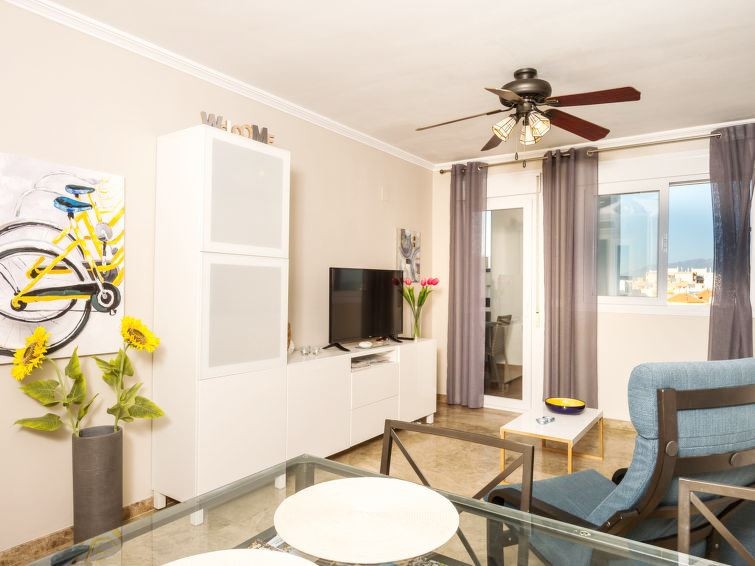 Piso de 2 Dormitorios en venta en La Alqueria, Estepona